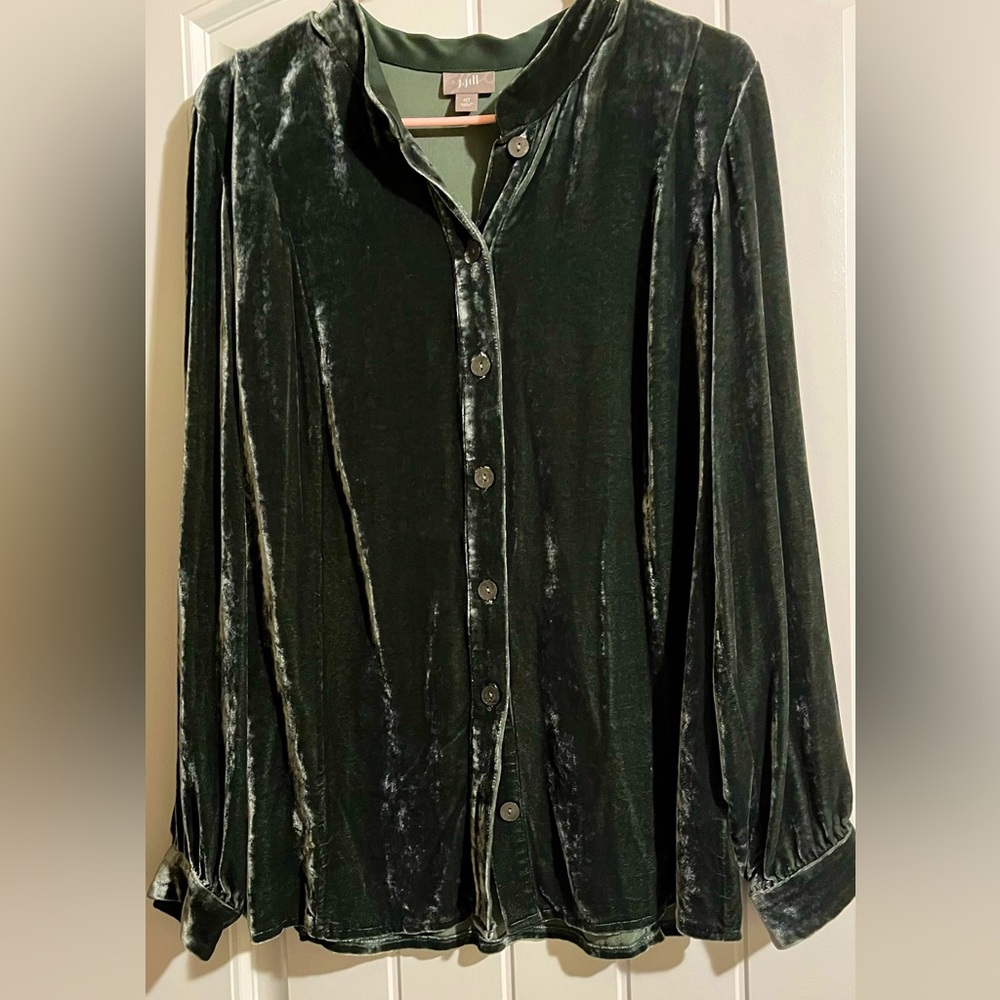 Green velvet button up blouse Large